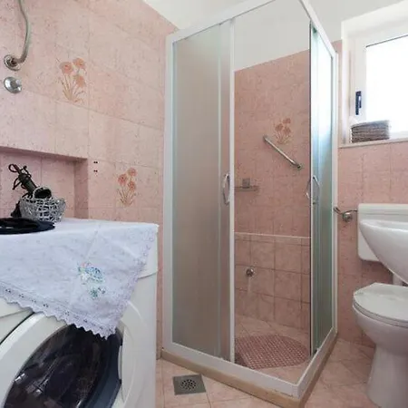 Iveta - Two-bedroom With Terrace And Sea View Nik A 아파트 *