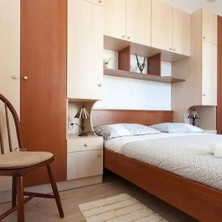 Iveta - Two-bedroom With Terrace And Sea View Nik A 아파트 *