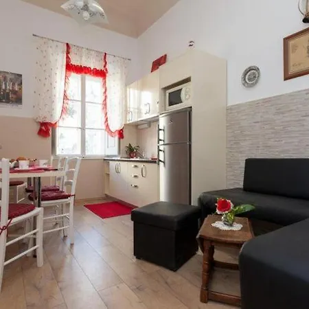 아파트 Iveta - Two-bedroom With Terrace And Sea View Nik A *