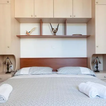 Iveta - Two-bedroom With Terrace And Sea View Nik A 아파트 *